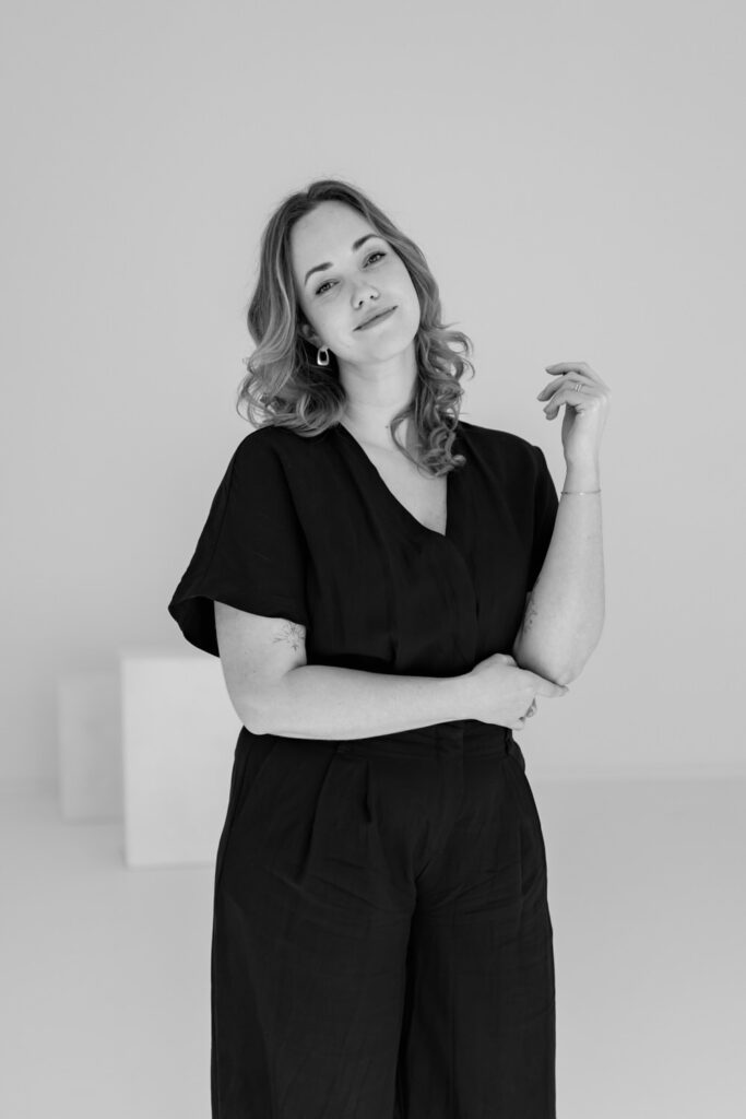 Portrait der Hochzeitsfotografin Judith Stoop