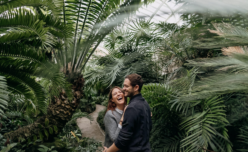 Authentische Paarfotos, ungestellt und entspannt